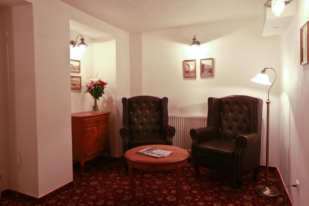פראג Hotel Svaty Jan מראה חיצוני תמונה