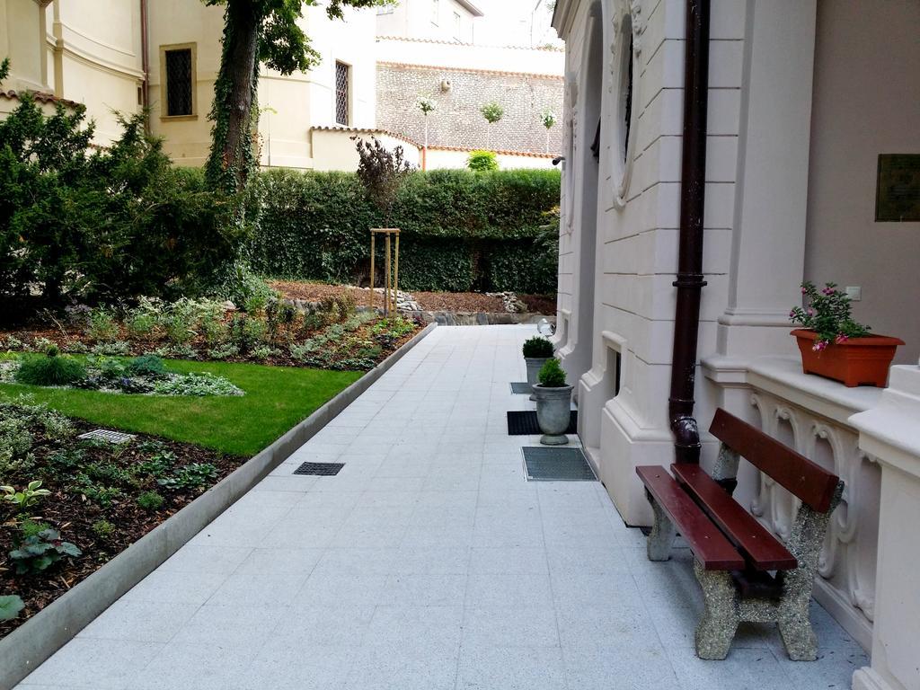 פראג Hotel Svaty Jan מראה חיצוני תמונה